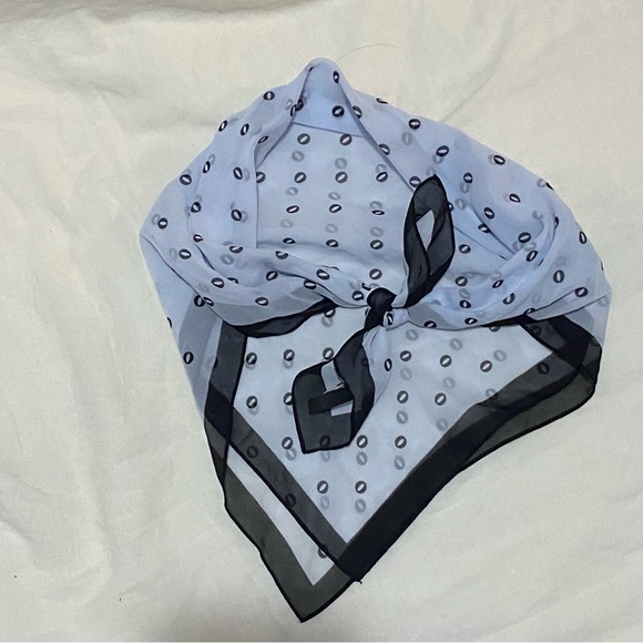 Ann Taylor Accessories - Ann Taylor handkerchief